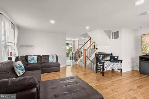 541 Riggs Ct, Frederick, MD 21703 photo 6