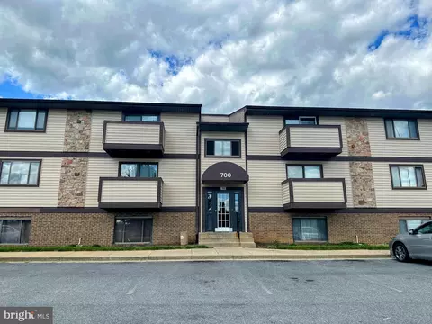 700 B Heather Ridge Dr #13B, Frederick, MD 21702