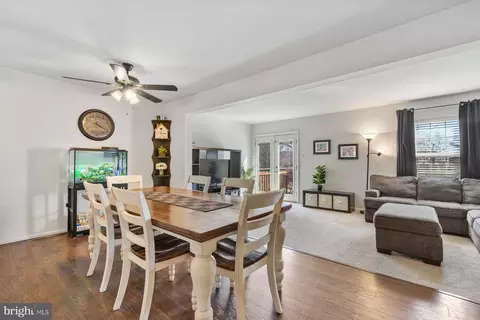 Dining - 6721 Killdeer Ct, Frederick, MD 21703 photo 1 of 4