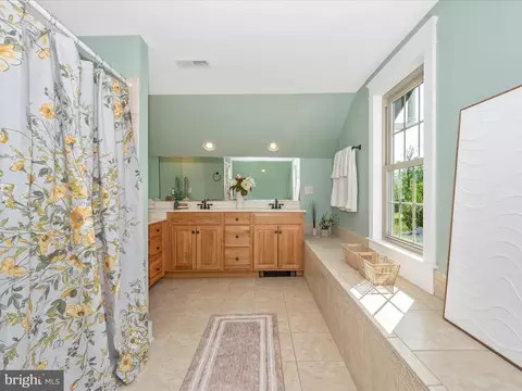 302 E Main St, Thurmont, MD 21788 photo 37