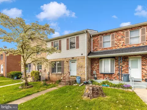 Exterior - 113 E Hammaker St, Thurmont, MD 21788 photo 9 of 11