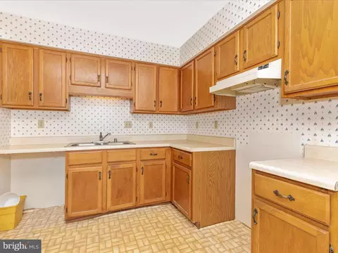 Kitchen - 113 E Hammaker St, Thurmont, MD 21788 photo 3 of 6