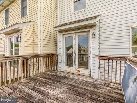 Exterior - 113 E Hammaker St, Thurmont, MD 21788 photo 5 of 11