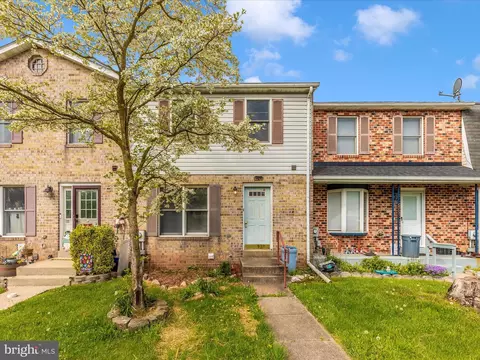 113 E Hammaker St, Thurmont, MD 21788