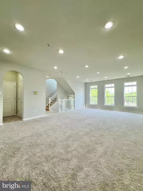 Living - 1790 B Poolside Way #22-B, Frederick, MD 21701 photo 4 of 10