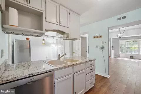 Kitchen - 2423 Prentice Ct, Frederick, MD 21702 photo 2 of 2
