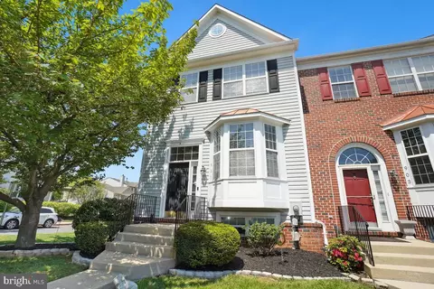901 Halleck Dr, Frederick, MD 21701
