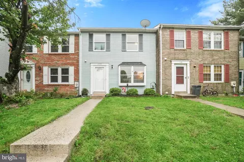 1779 Heather Ln, Frederick, MD 21702