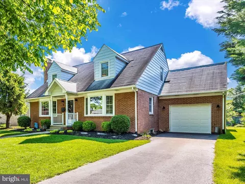 Exterior - 4 Kline Blvd, Frederick, MD 21701 photo 13 of 14