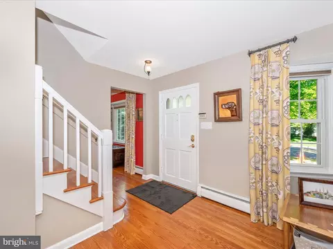 Entry Way - 4 Kline Blvd, Frederick, MD 21701 photo 1 of 2
