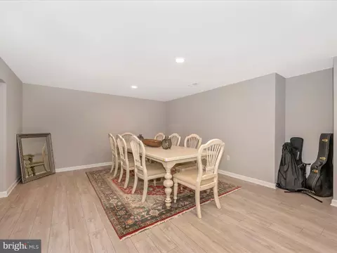 Dining - 2677 Monocacy Ford Rd, Frederick, MD 21701 photo 5 of 5
