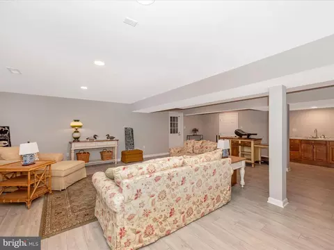 Living - 2677 Monocacy Ford Rd, Frederick, MD 21701 photo 9 of 10