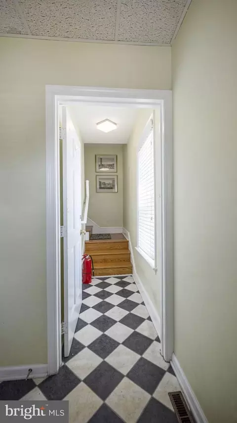 Entry Way - 300 Park Thru 302 Ave, Frederick, MD 21701 photo 2 of 11