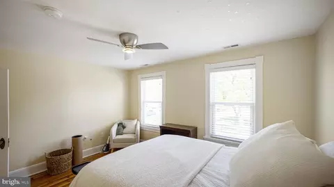 Bedroom - 300 Park Thru 302 Ave, Frederick, MD 21701 photo 2 of 5