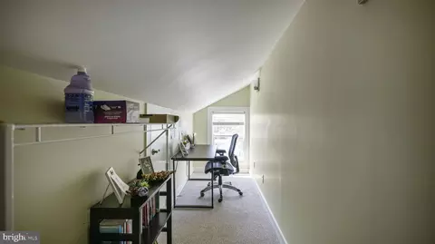 Entry Way - 300 Park Thru 302 Ave, Frederick, MD 21701 photo 7 of 11