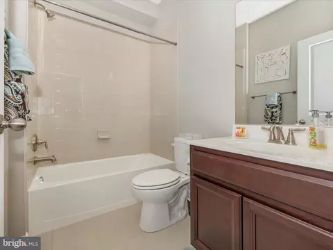 Bath - 4652 Cambria Rd, Frederick, MD 21703 photo 1 of 4