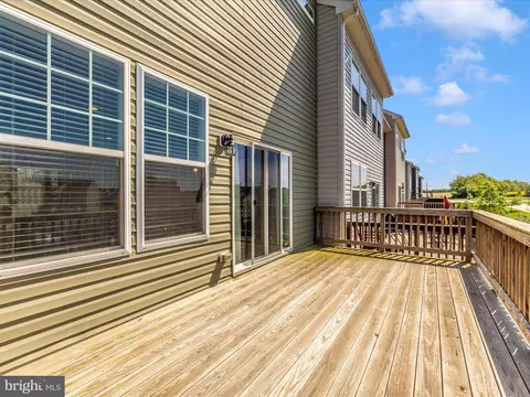 Exterior - 4652 Cambria Rd, Frederick, MD 21703 photo 7 of 8
