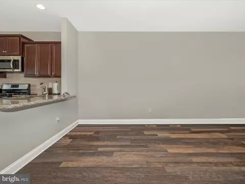 Living - 4652 Cambria Rd, Frederick, MD 21703 photo 1 of 5