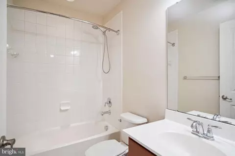 Bath - 4955 Small Gains Way, Frederick, MD 21703 photo 2 of 2