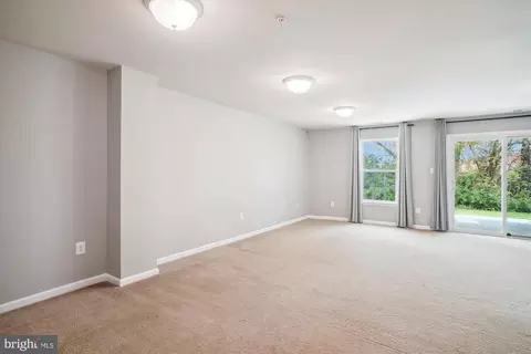 Living - 4955 Small Gains Way, Frederick, MD 21703 photo 3 of 4