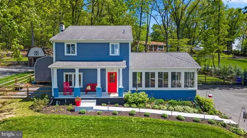 6121 Quinn Rd, Frederick, MD 21701