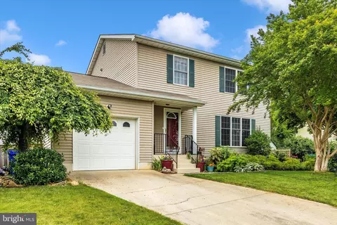 4 Old Barn Ct, Thurmont, MD 21788