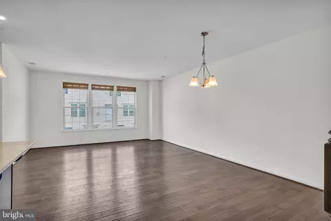Living - 6462 Walcott Ln, Frederick, MD 21703 photo 3 of 3