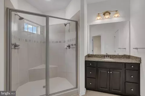 Entry Way - 6462 Walcott Ln, Frederick, MD 21703 photo 6 of 8