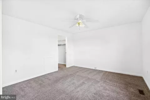 8036 Waterview Ct, Frederick, MD 21701 photo 17