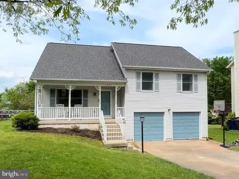 1021 Cheryls Ct, Frederick, MD 21703