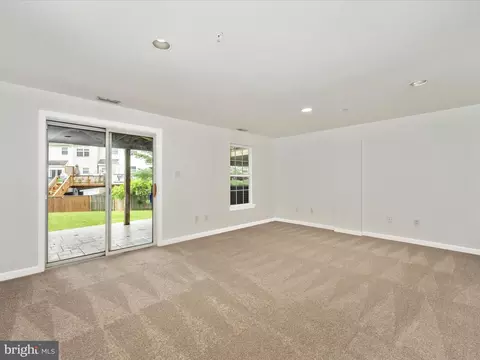 Living - 6311 Briarcliff Way, Frederick, MD 21701 photo 10 of 12