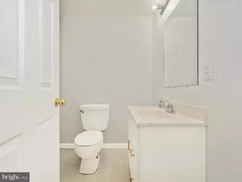 Bath - 6311 Briarcliff Way, Frederick, MD 21701 photo 6 of 7
