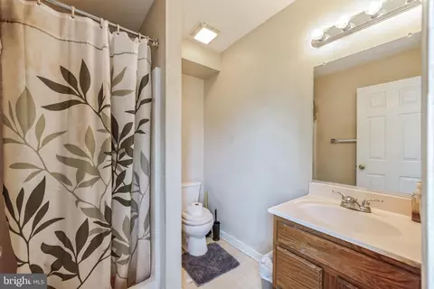 217 Lake Coventry Dr, Frederick, MD 21702 photo 15