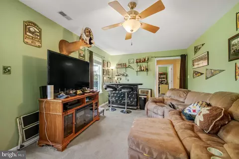 217 Lake Coventry Dr, Frederick, MD 21702 photo 22