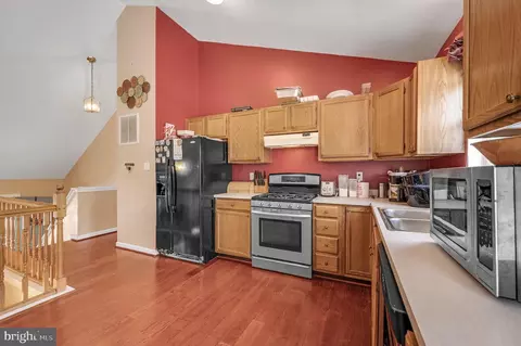 217 Lake Coventry Dr, Frederick, MD 21702 photo 8