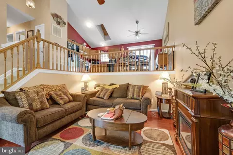 217 Lake Coventry Dr, Frederick, MD 21702 photo 6