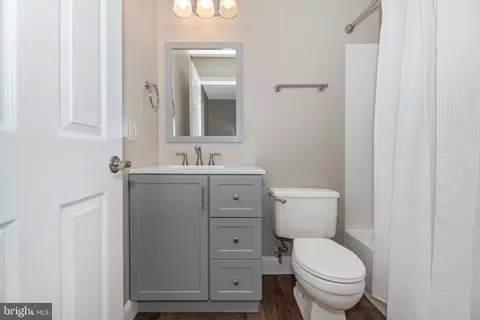 Bath - 6674 Sea Gull Ct, Frederick, MD 21703 photo 1 of 1