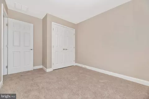 Bedroom - 6674 Sea Gull Ct, Frederick, MD 21703 photo 5 of 5