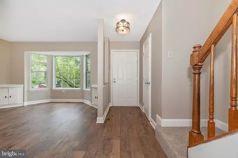 Entry Way - 6674 Sea Gull Ct, Frederick, MD 21703 photo 1 of 3
