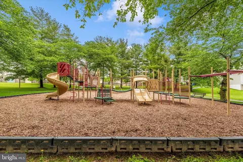 View/Area - 6674 Sea Gull Ct, Frederick, MD 21703 photo 1 of 2