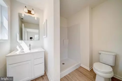 Entry Way - 6214 Fulmer Rd, Frederick, MD 21703 photo 8 of 12