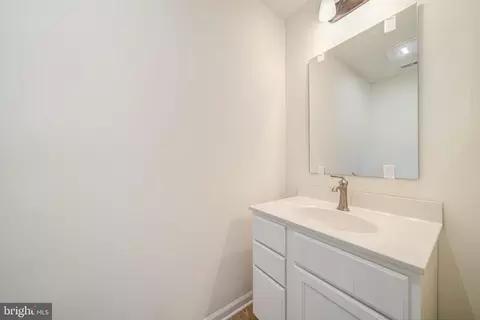 Entry Way - 6214 Fulmer Rd, Frederick, MD 21703 photo 7 of 12