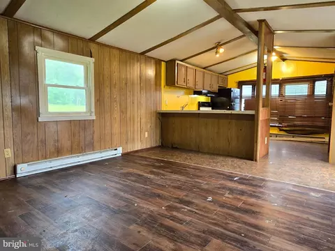 10328 Putman Rd, Frederick, MD 21702 photo 4