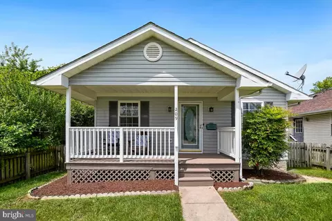209 4th Ave, Brunswick, MD 21716