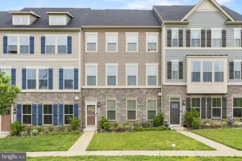 10260 Lake Linganore Blvd, New Market, MD 21774