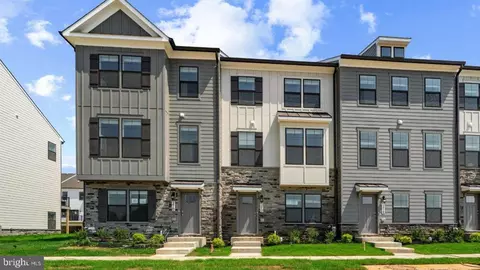 272 Ensemble Way, Frederick, MD 21701 photo 6