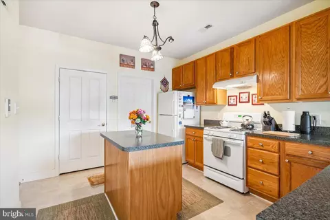 2250 Bear Den Rd #203, Frederick, MD 21701 photo 17