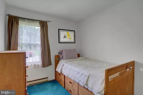 Bedroom - 1005 Young Pl, Frederick, MD 21702 photo 4 of 5