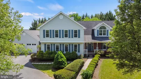 6813 Wittenburg Dr, Frederick, MD 21702