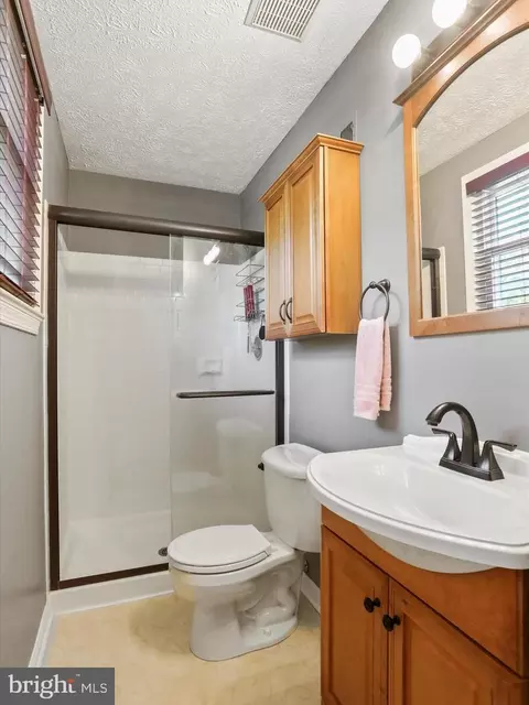 1606 Norwich Dr, Frederick, MD 21701 photo 20